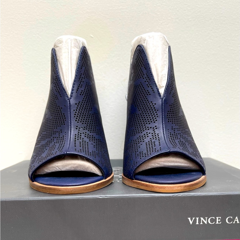 Vince Camuto Nattey 2 Leather Shootie - Navy Blue - Size 7 - Pre-Owned